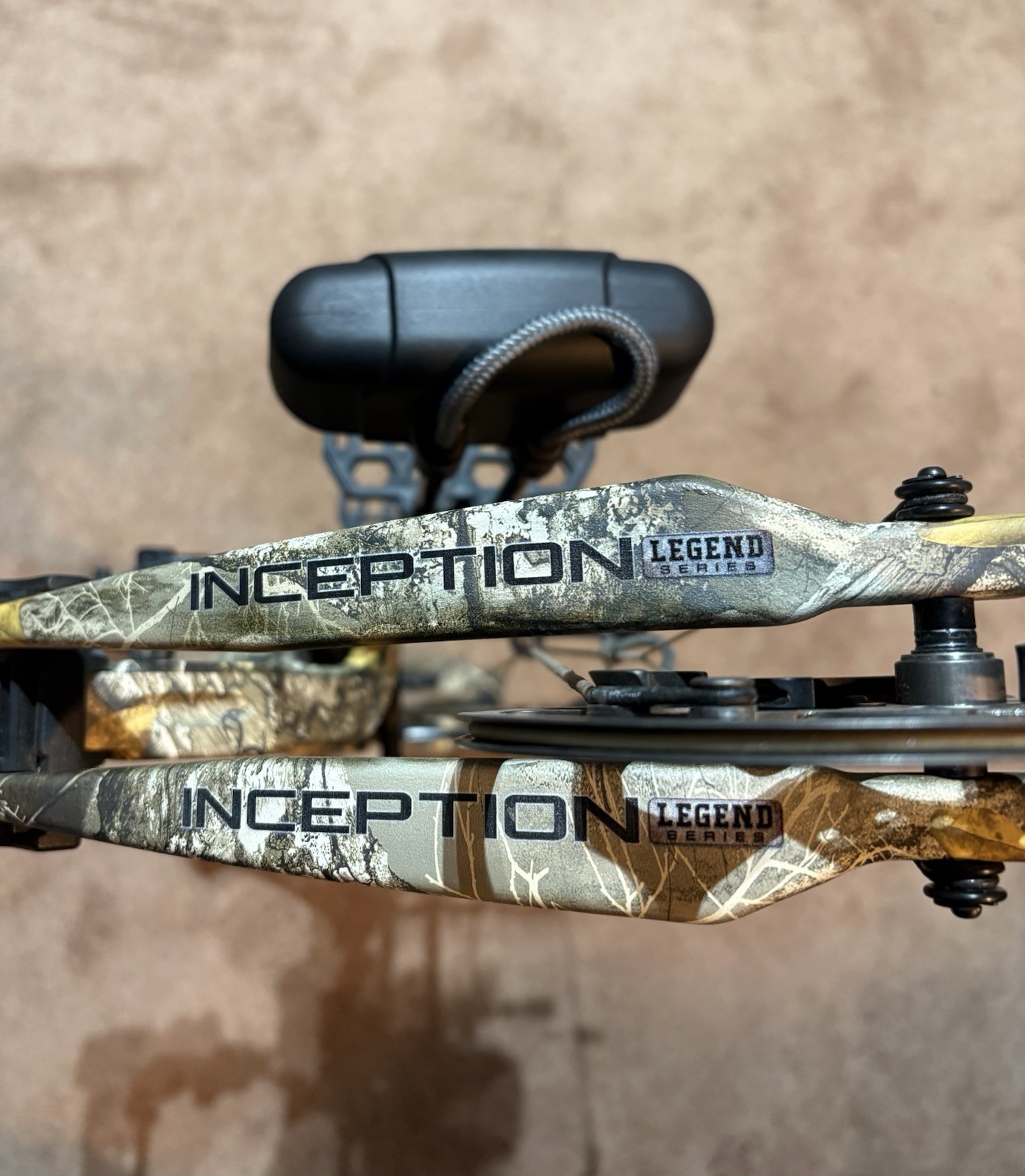 Bear Inception Bear Inception RH 45-60# Compound Bow | eBay