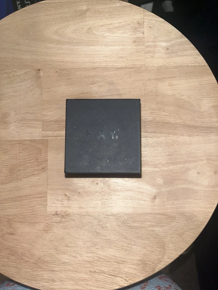 Anillo de boda de plata de ley con diamantes de varias piedras  Foto 2 de 3