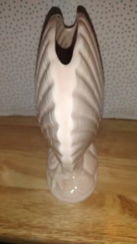 Pink Coral Clam Shell Scalloped Ceramic Vase Or Planter Art Deco Japan Spring - Picture 5 of 13