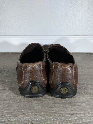 Cole Haan Men display picture 3