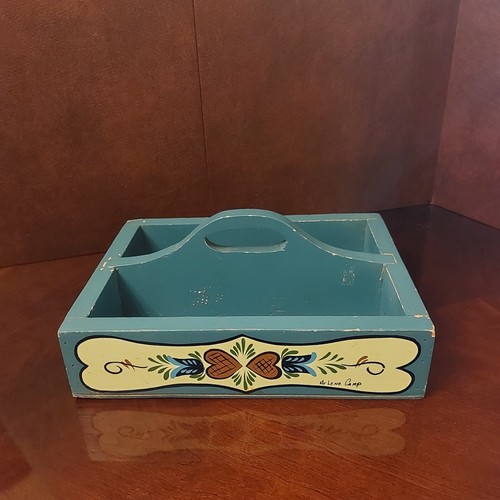 Folk Art in a Rustic Style Painted Wooden Tray Created/Signed Arlene Camp. - Picture 10 of 15