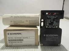 NEW SCHMERSAL AZ16-03ZVRK-M20-2254 SAFETY INTERLOCK SWITCH