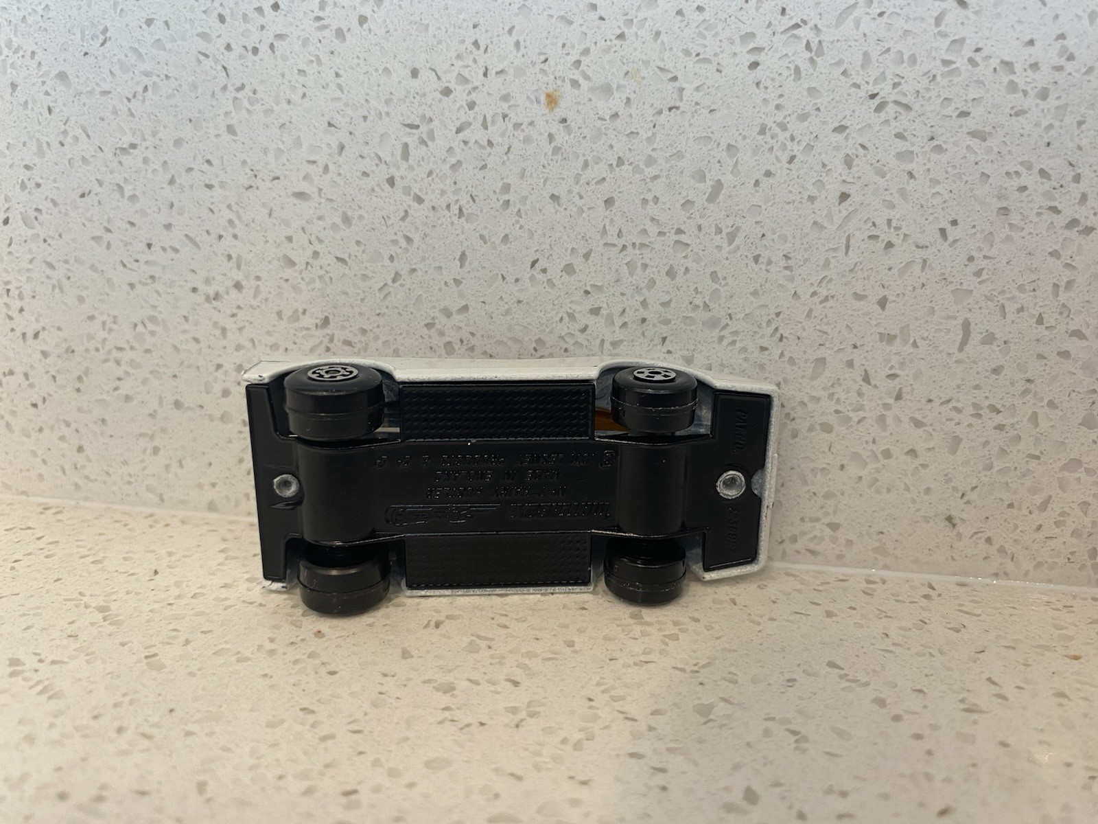 Picture 5 of 6