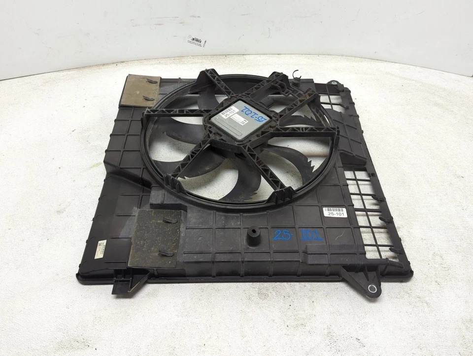 2020-2024 Nissan Frontier Radiator Cooling Fan Motor & Shroud 21481-9By0a - Image 2 of 4