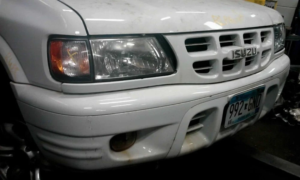 Condensador de aire acondicionado 4 puertas compatible con 02-04 ISUZU RODEO 235285 Foto 3 de 4