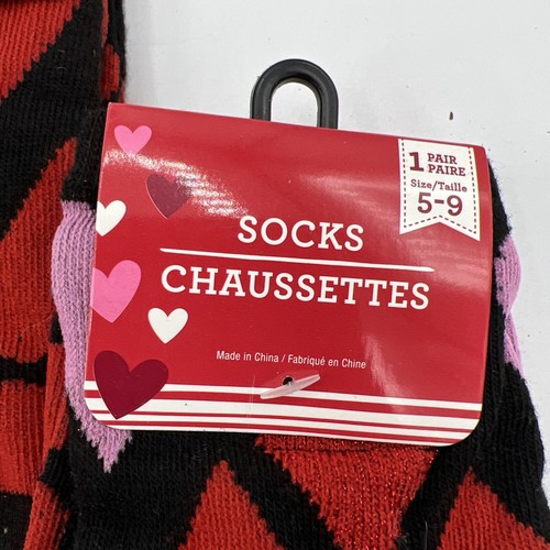 Greenbrier Ladies Heart Design Crew Socks Size 5-9 Black W/ Red Pink 3 Pairs - Picture 7 of 7