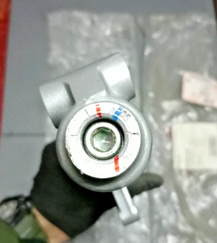 SYM VS 125 STELO FORCELLA LATO SX COMPLETO NUOVO ORIGINALE 51500-VS1-000 - Immagine 4 di 4