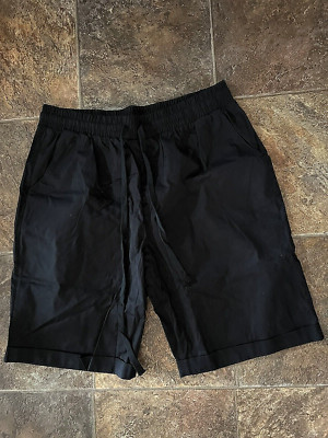 Women's Black Cuffed Shorts Elastic Waist Pull String Pockets XXL