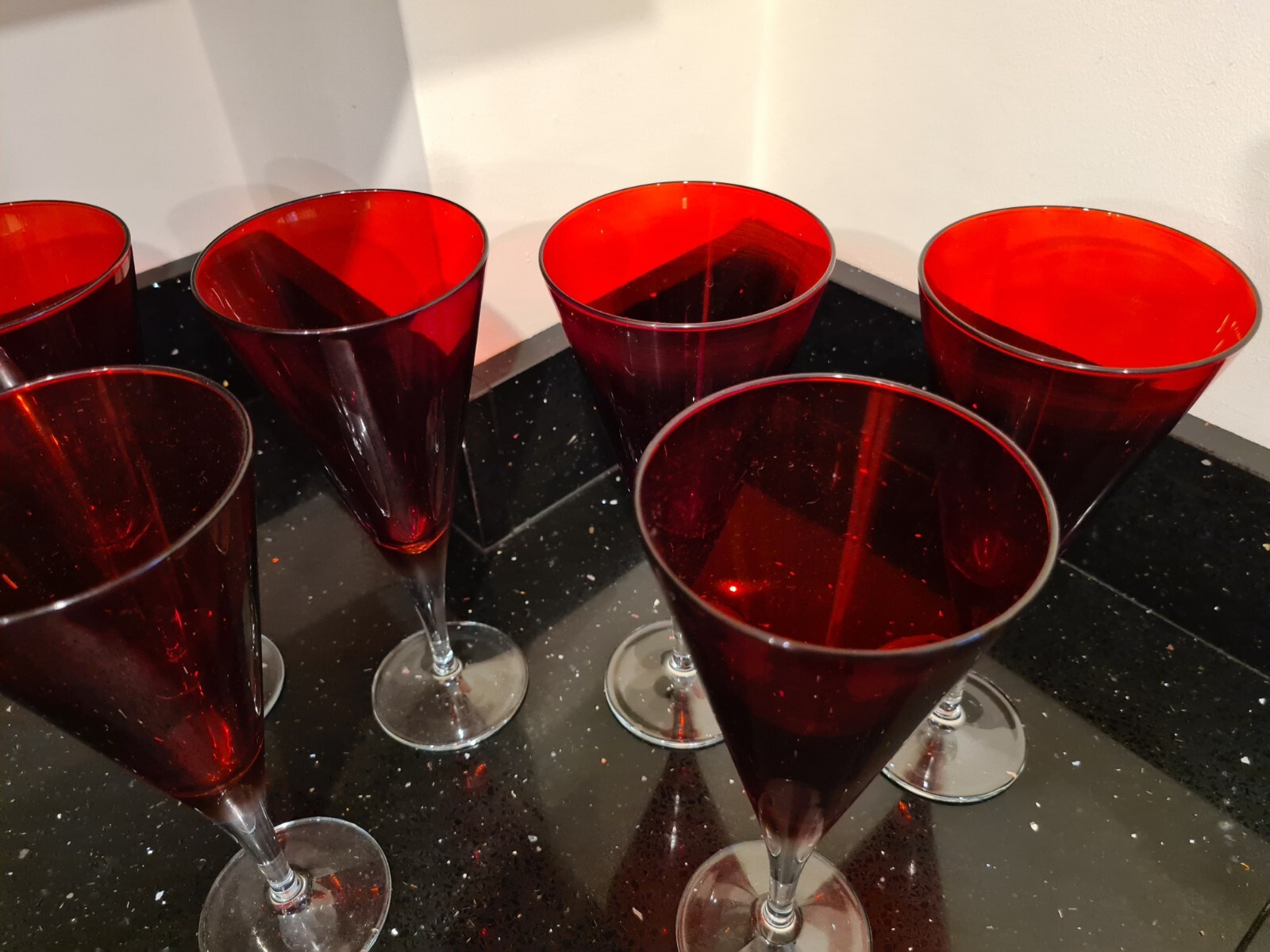 6 x Ruby Red coloured Wine Glasses Clear Stem, Christmas, Occasion, New
