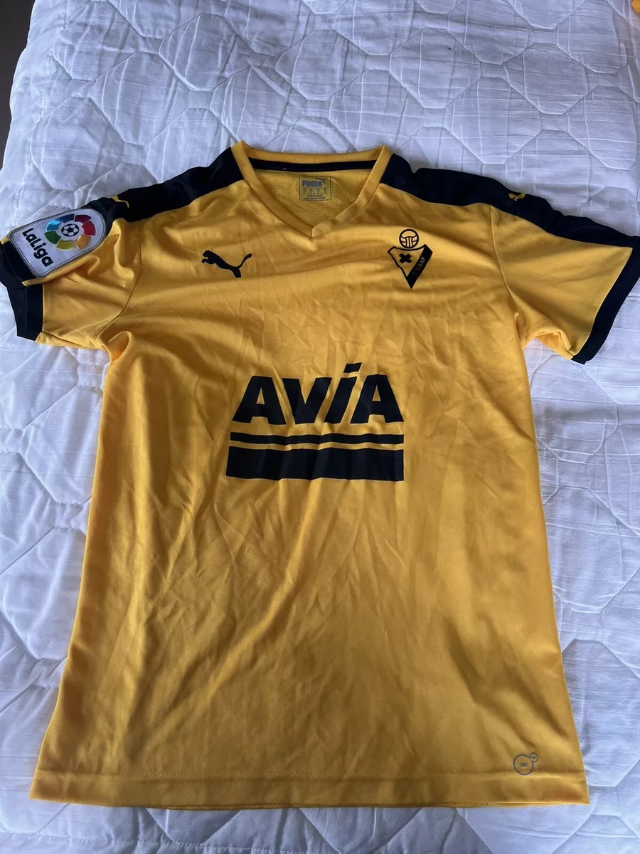 Eibar away on sale kit