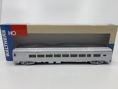Coche salón Walthers 932-6425 escala HO Santa Fe 85' Budd LN/caja | Condition: Used