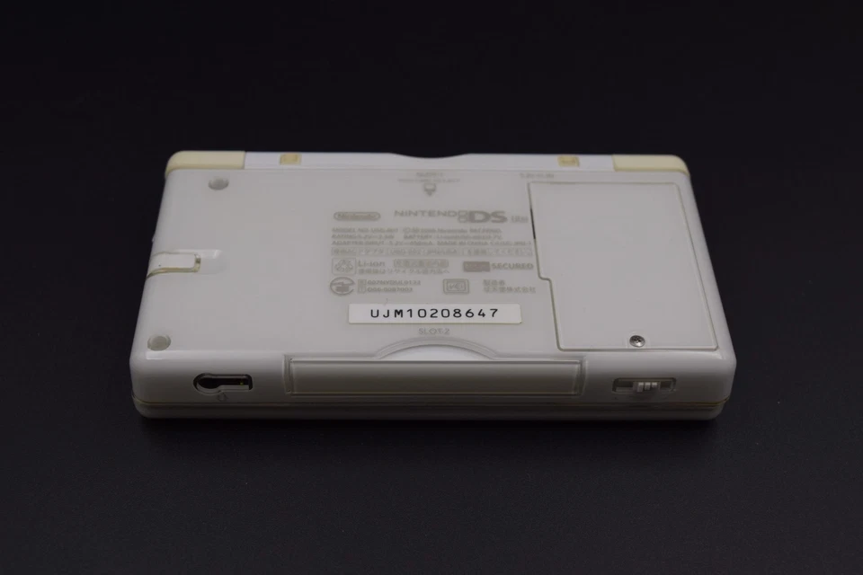 【Read】Nintendo DS Lite Crystal White  Region Free, Working Good, With AC Charger - Image 3 of 4