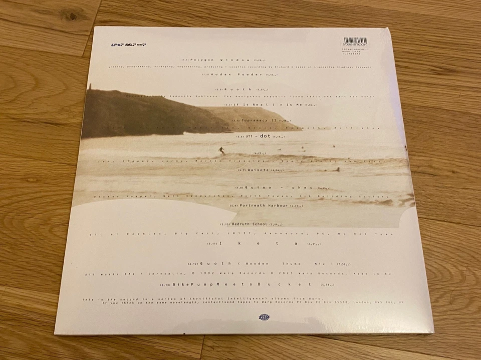 POLYGON WINDOW SURFING ON SINE WAVES CLEAR VINYL 3 LP 2025 WARP APHEX TWIN NEW - Imagem 3 de 4