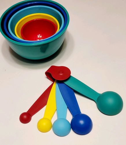 Ciotole e cucchiai di misurazione in melamina colori primari - Foto 4 di 4