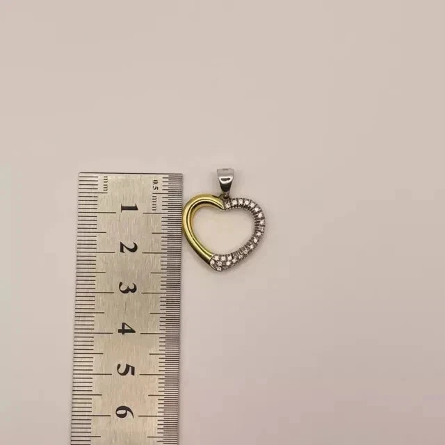 Colgante de corazón redondo de diamantes creados en laboratorio de 2 quilates para mujer enchapado en oro amarillo de 14 quilates Foto 4 de 4