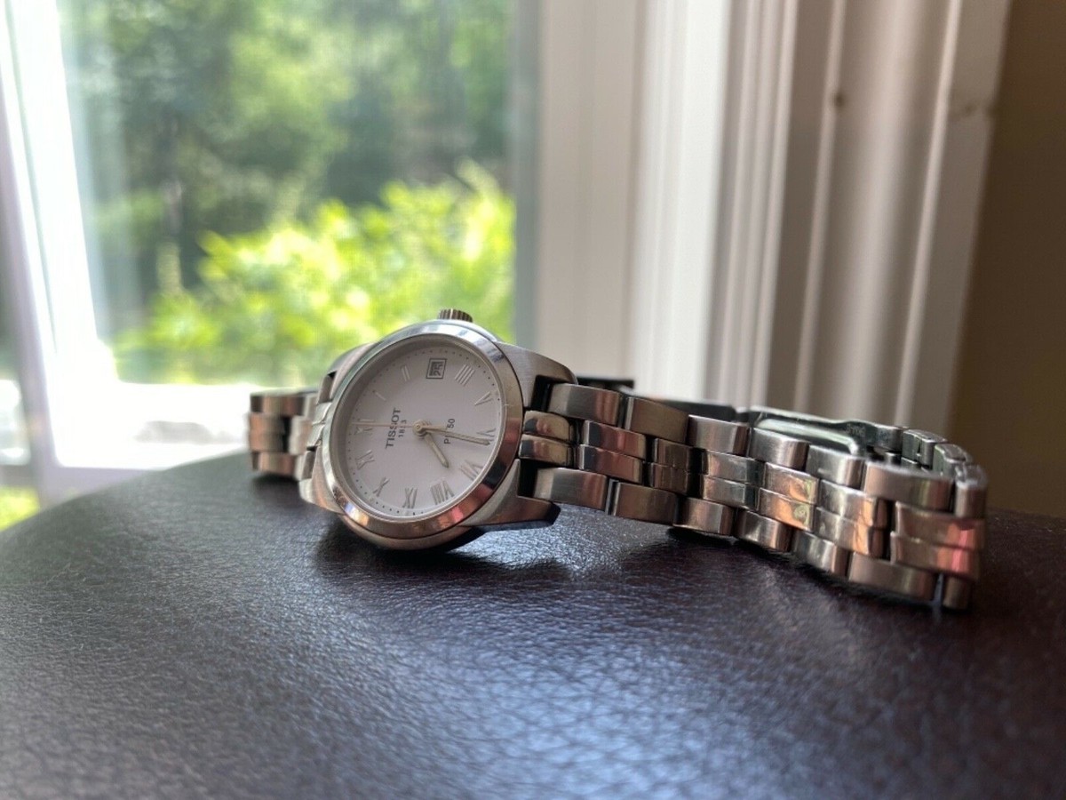 Vintage Swiss Tissot 1853 PR50 Sapphire Crystal date watch J326