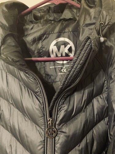 Michael Kors schwarze gefütterte Daunenjacke Damengröße 1X - Bild 10 von 24