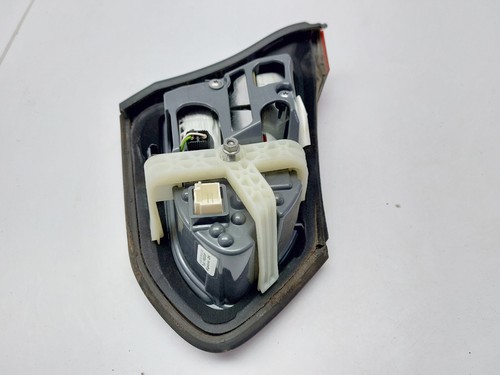 MERCEDES BENZ C CLASS W205 ESTATE INNER TAIL LIGHT REAR RIGHT DRIVER SIDE 2015 - Picture 9 of 14