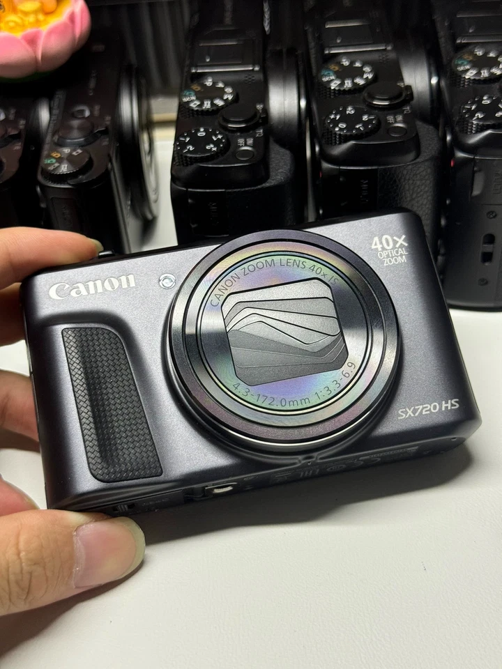 Canon SX720 HS Compact Digital Camera 20.3MP 40x Optical Zoom Wi-Fi Black - Image 2 of 4