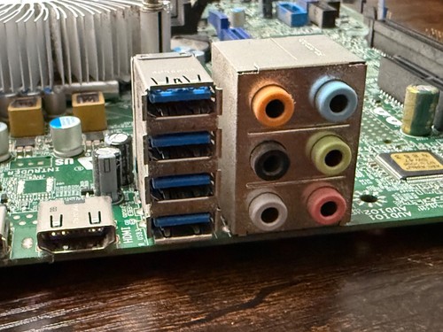 Dell XPS 8900 motherboard with Intel I7-6700 CPU processor and 32gb ram - Zdjęcie 21 z 24