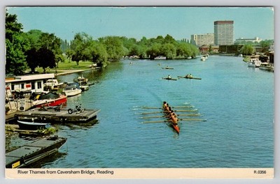 River Thames From Caversham Bridge Reading Bank Rowing Boats Postcard 1981