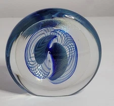 Robert Eickholt Disc Paperweight art glass blue swirl 1988