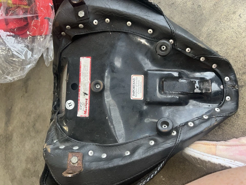 Asiento Mustang Solo para Harley Davidson Heritage Softails Foto 3 de 3