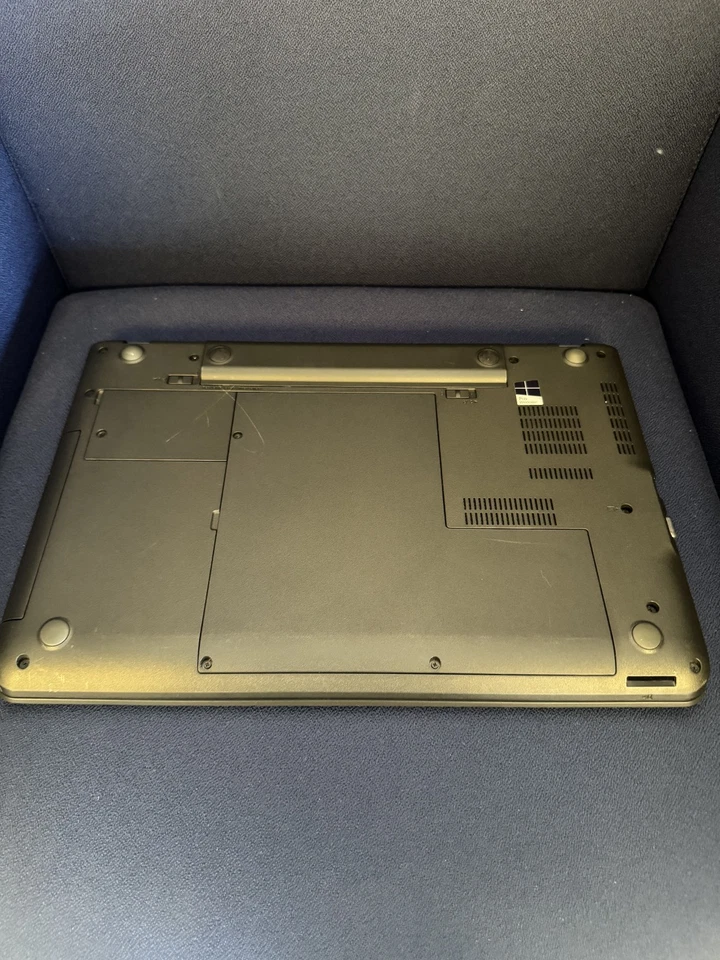 Lenovo ThinkPad E560 · i5-6200U · 8GB · 500GB, foto 3 di 5
