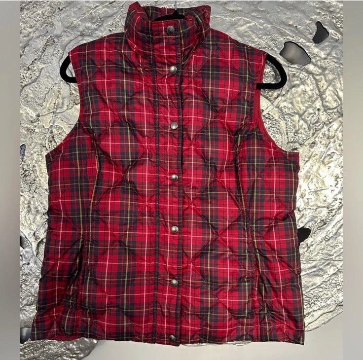 Classic Preppy Land End woman’s Red Plaid Quilted Down Puffer Vest Lightweight M - Image 2 of 4