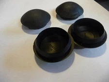 LOT OF 4  A52024 GENUINE John Deere DUST CAP PLUG 