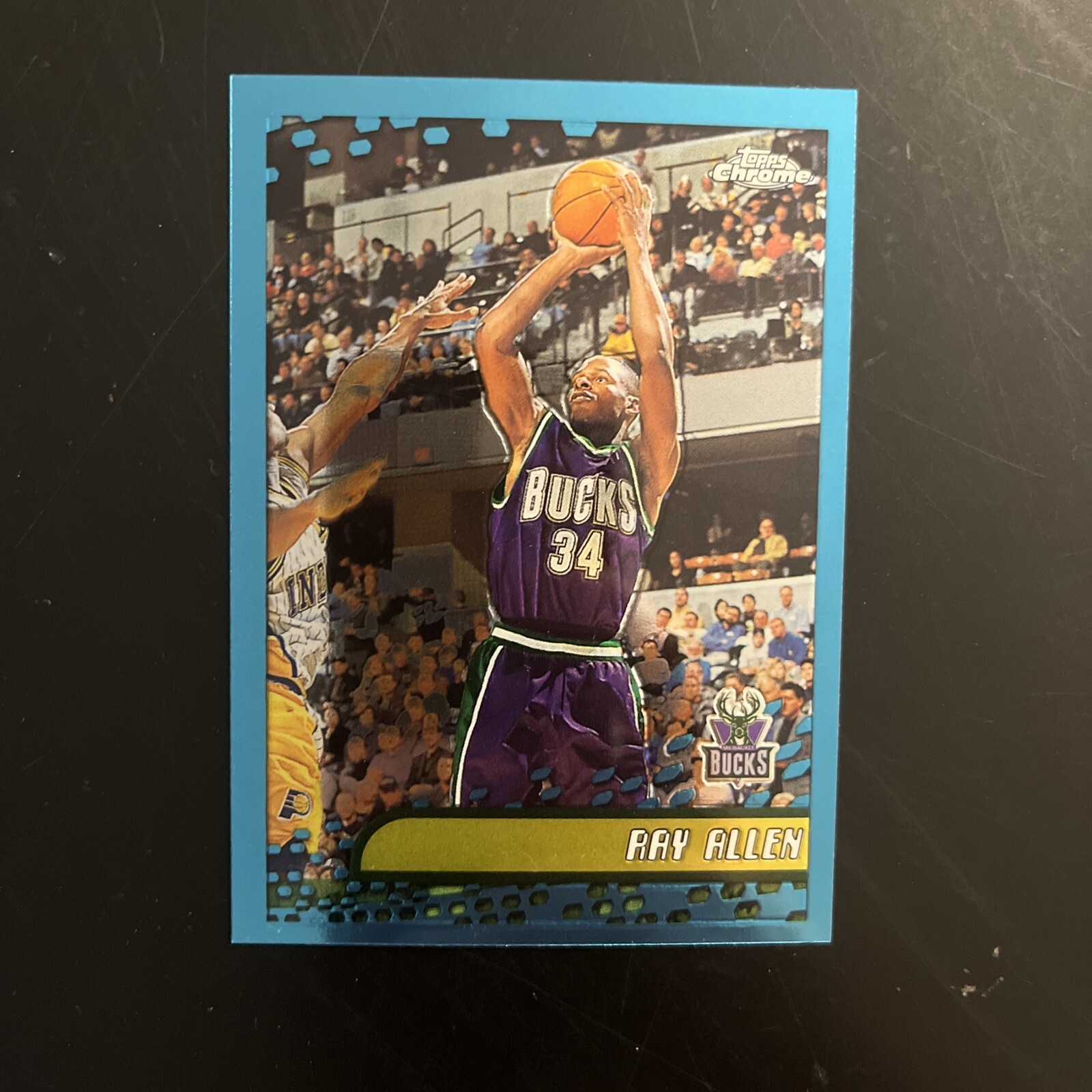 2001-02 Topps Chrome Ray Allen #25 Milwaukee Bucks HOF