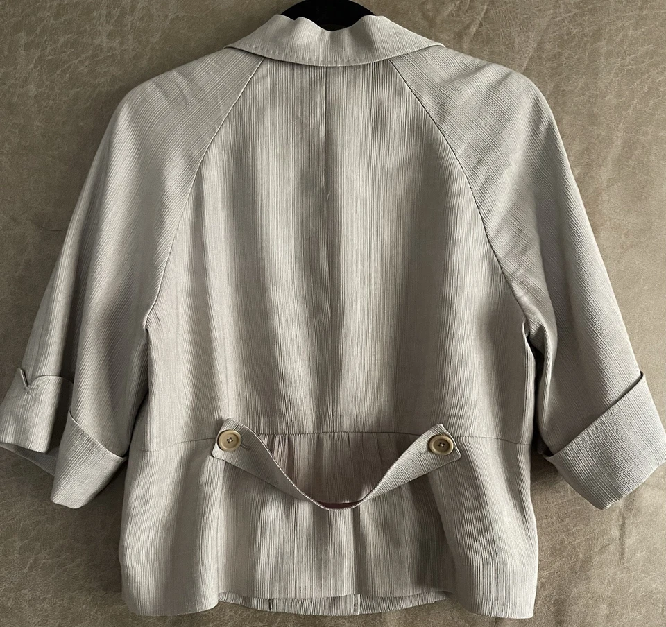 Jaqueta/saia Elie Tahari 2 peças mistura de seda tweed bege manga curta punho tamanho médio - Imagem 4 de 4