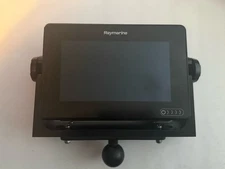Raymarine Axiom 7 DV 7" Fish Finder/Chartplotter w Basemap w/o Transducer E70364