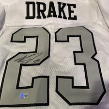 Las Vegas Raiders Autographed Kenyan Drake white jersey Beckett authenticity 