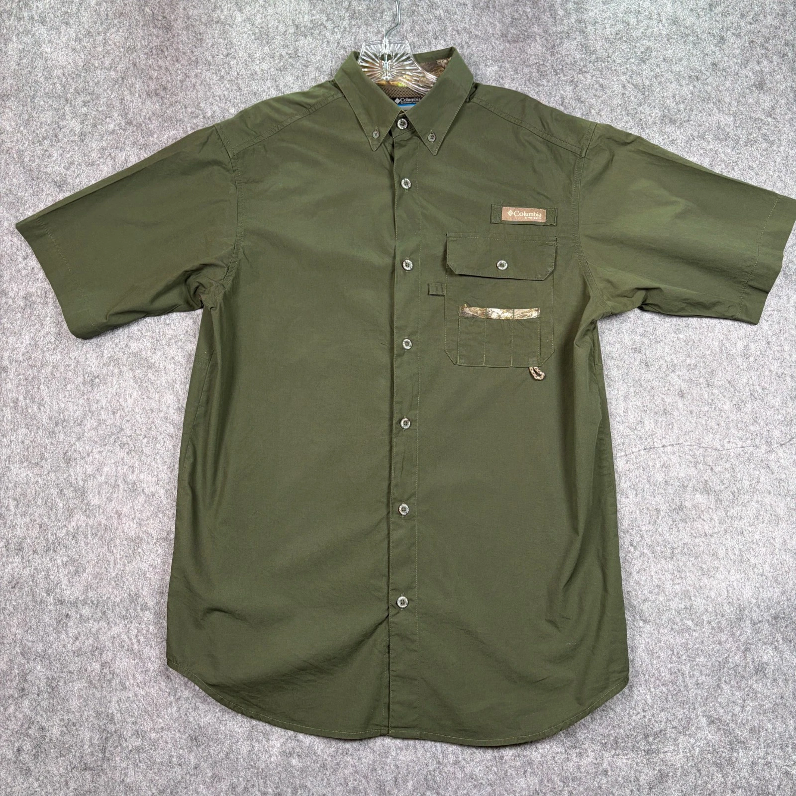 Columbia PHG Shirt Mens Small Short Sleeve Button Up Army Green Vented Camo Trim
