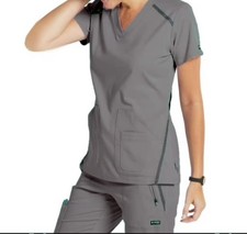 fashionable V-Neck Collar scrubs sets Uniform with multiple pockets in GRAY