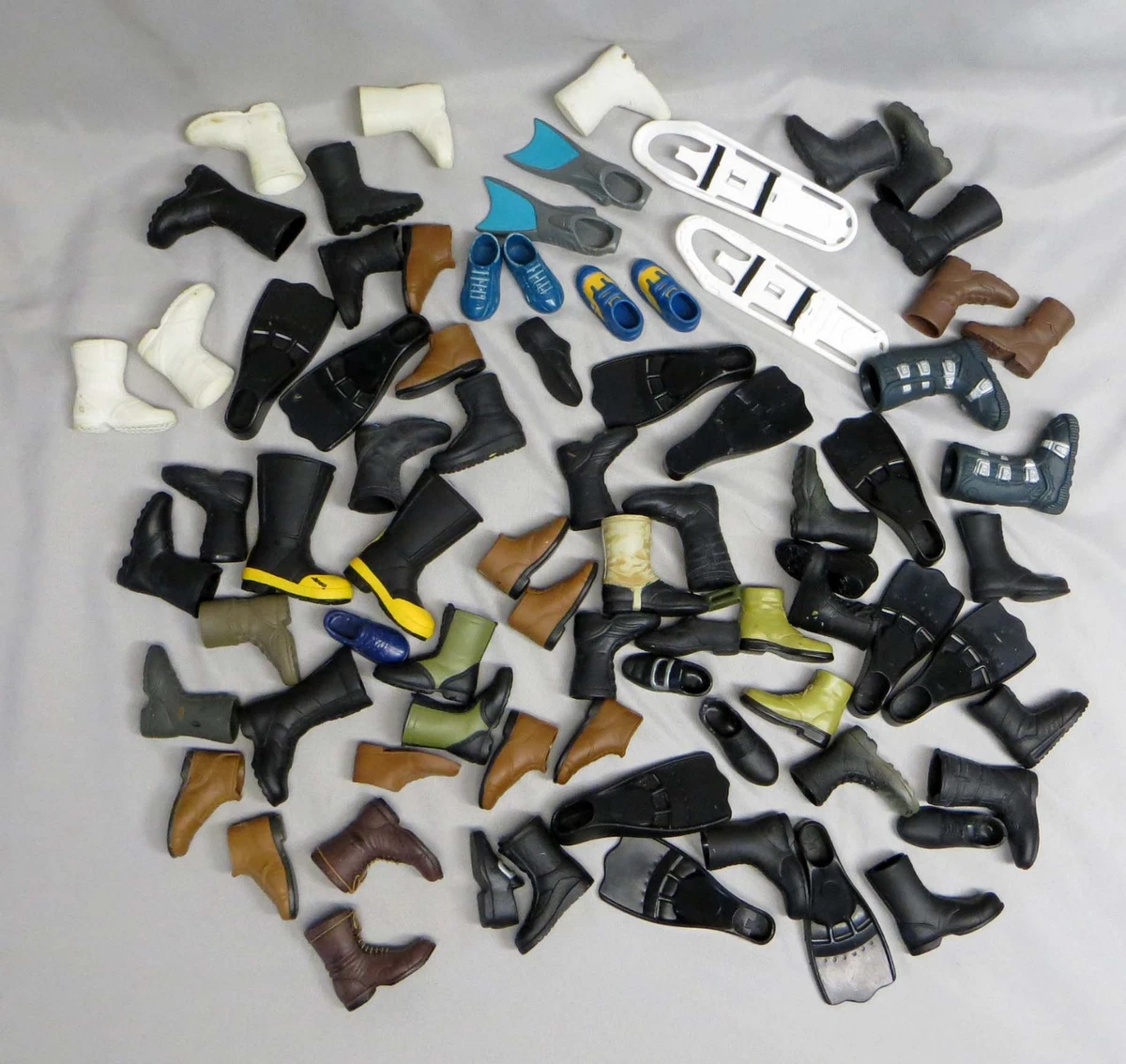 25+ 21st Century Toys G.I. Joe Military & Adventure Action Figures