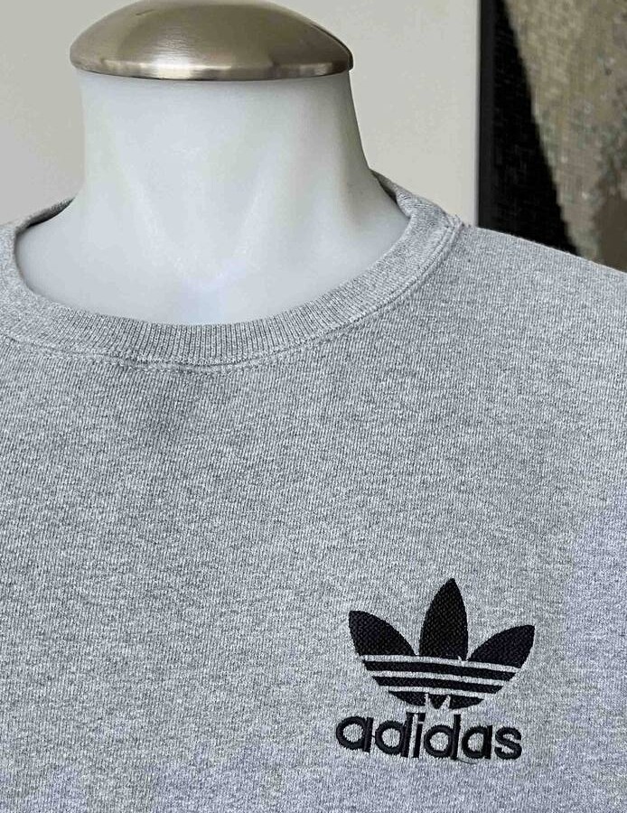 adidas original TRF CREW AOP XLスウェット adidas Originals Men's Trefoil Crew, Black, Small at Amazon