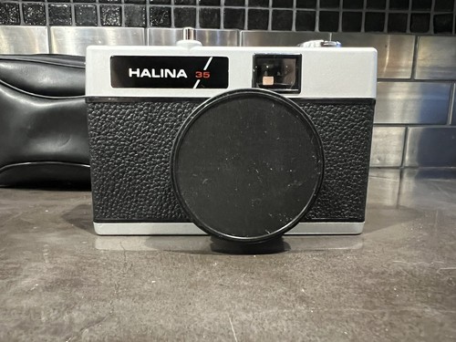 Vintage Halina 35 Camera W/ Lens Cap And Carrying Case With Strap And Manual - Picture 7 of 8