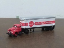 Classic Metal Works Red And White Coca Cola Tractor Trailer  N scale