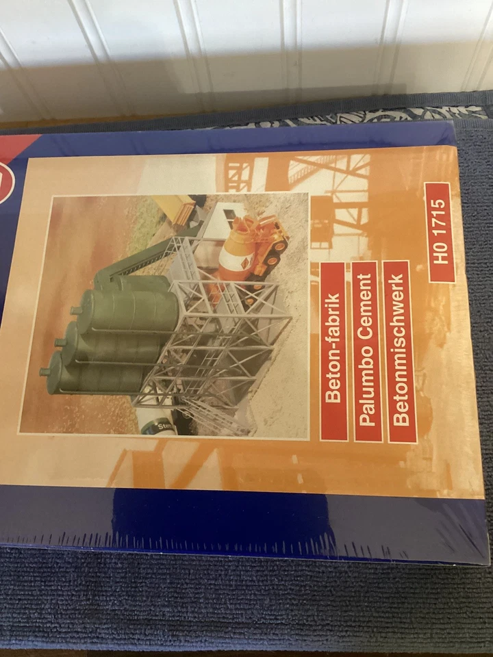 Heljan HO Kit -  1715 Palumbo Ready Mix Cement Plant - Image 3 of 3