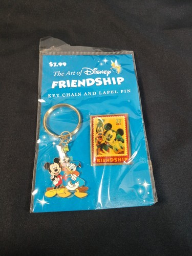 Disney Friendship Keychain & Lapel pin Micky,Goofy,Donald Duc USPS Stamp