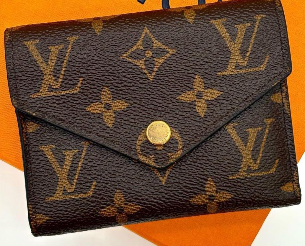 Louis Vuitton Trifold Wallet Monogram Porte Feuille