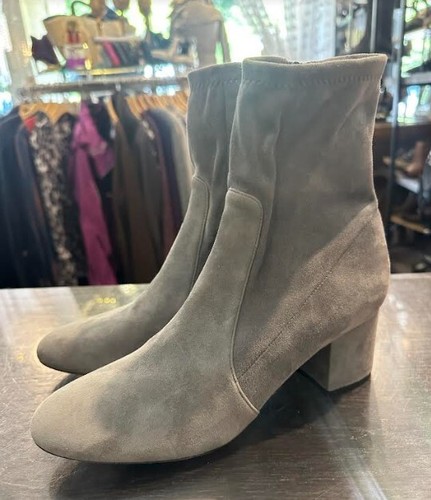 VALENTINO Stretch Suede Booties Size 38.5 Light Gray NWOB