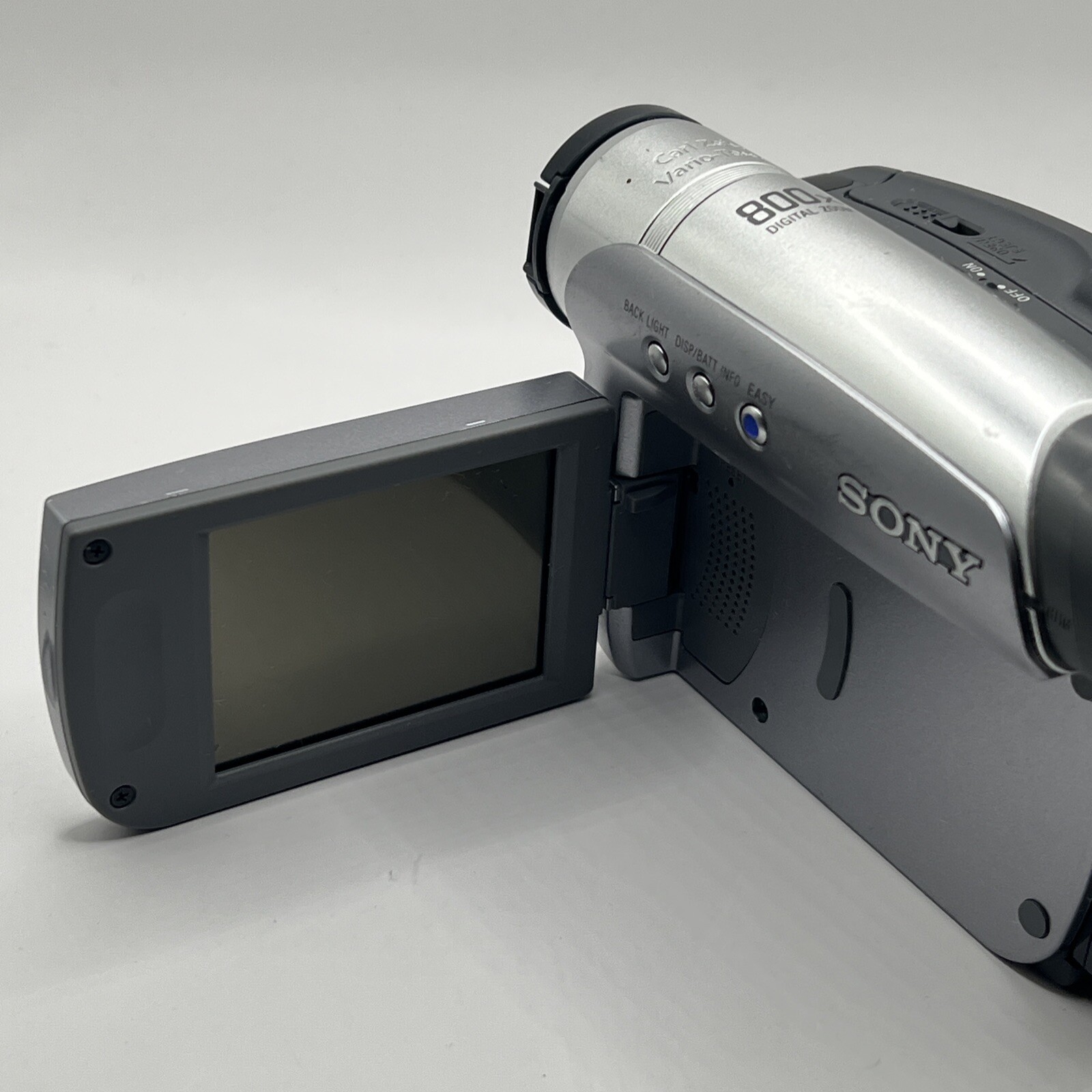 Sony Handycam DCRHC28 Carl Zeiss Mini DV Camcorder Tested & Working No