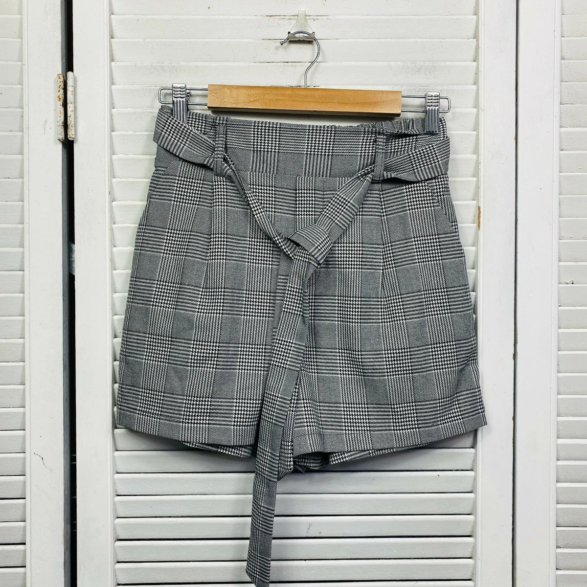 Grey plaid store shorts womens