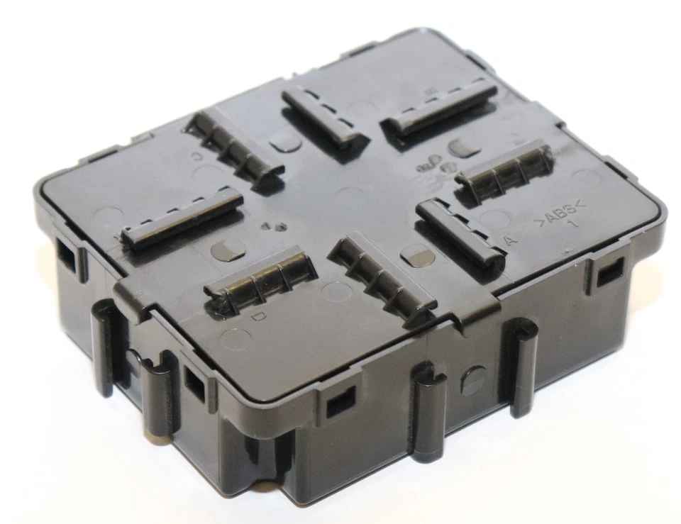 Modulo centralina chiusura centralizzata Kia Ceed CD SW 1.4GDI 95300-M6000 - Immagine 4 di 4