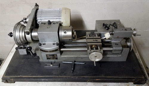 Universal-Werkzeugmaschine "Universal-2" - Bild 1 von 10