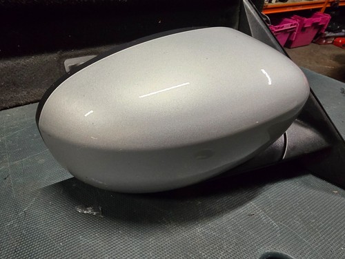 CHRYSLER 300C 2006-2010 AUSSENSPIEGEL FAHRERSEITE OS SILBER BEHEIZBAR - Bild 3 von 3