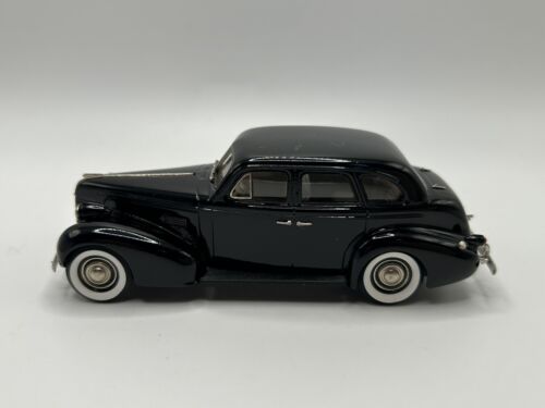 Brooklin PC.07 1939 Pontiac Deluxe Six 4 puertas Touring Sedán - Negro 1/43 135 - Imagen 9 de 17